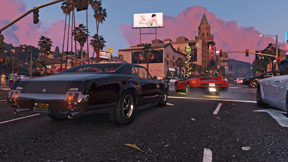 GTA V - Premium Online Edition & Great White Shark Card Bundle DLC